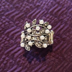 3/$20 Branch looking Ring